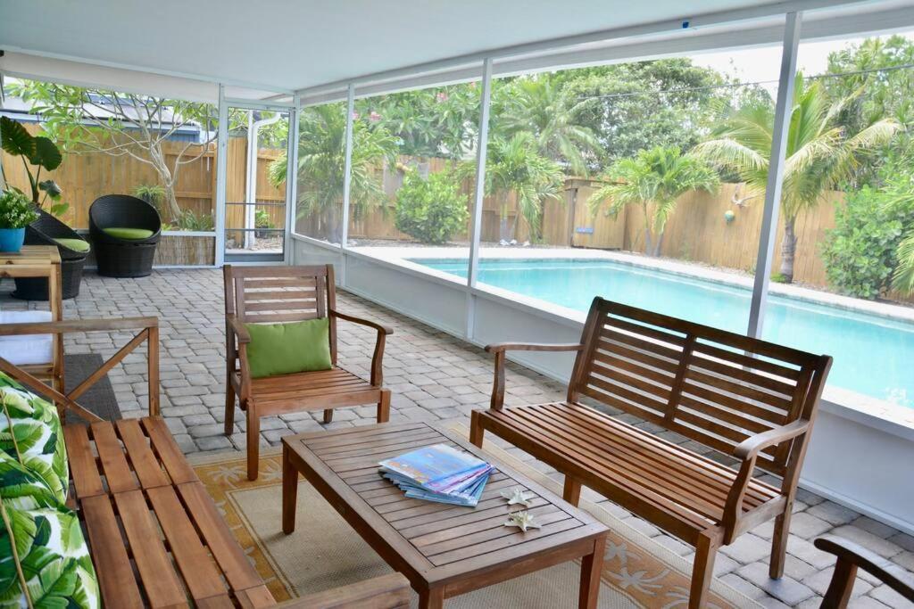 Tropical Retreat Near Beaches, Cruise Terminals Merritt Island 외부 사진