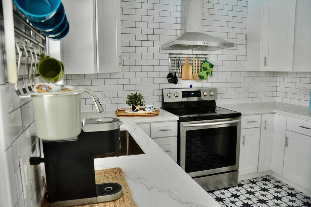Tropical Retreat Near Beaches, Cruise Terminals Merritt Island 외부 사진