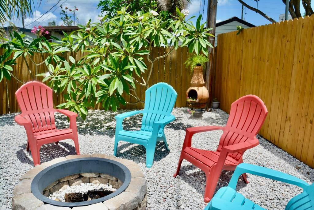 Tropical Retreat Near Beaches, Cruise Terminals Merritt Island 외부 사진